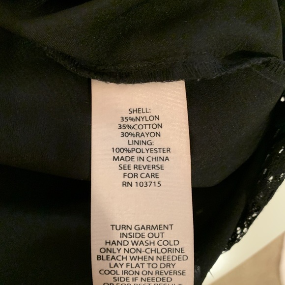 Nanette Lepore Long Sleeve Black Lace Dress Keyhole Front Zip-Back Size 2 - Picture 8 of 8